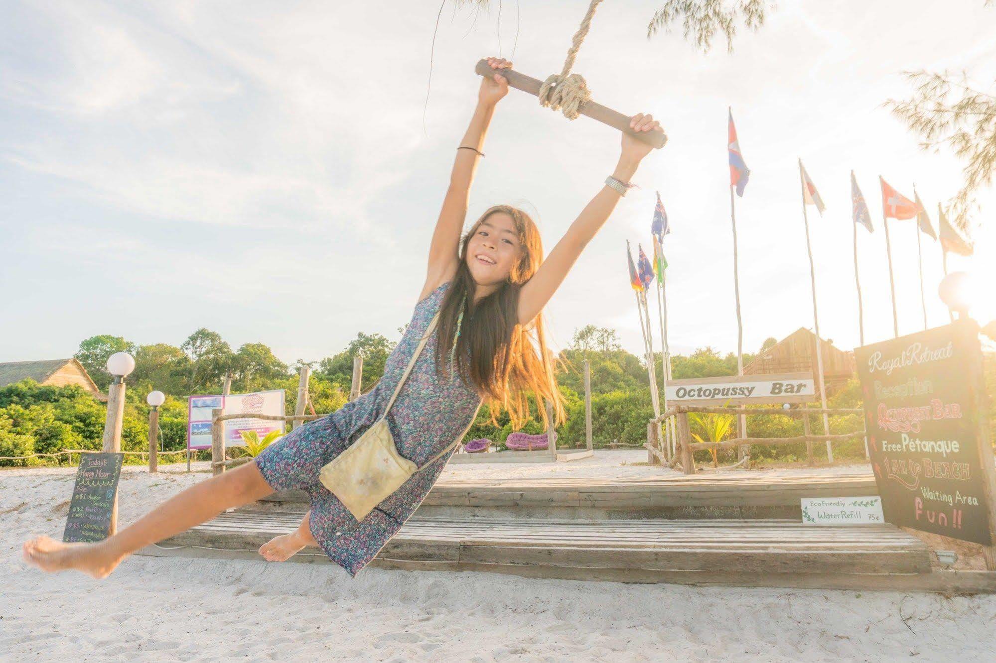 קו רונג סנלואם Royalretreat Resort מראה חיצוני תמונה